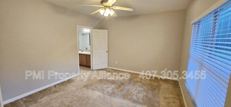 House for rent at 4212 Forest Island Dr, Orlando, FL 32826