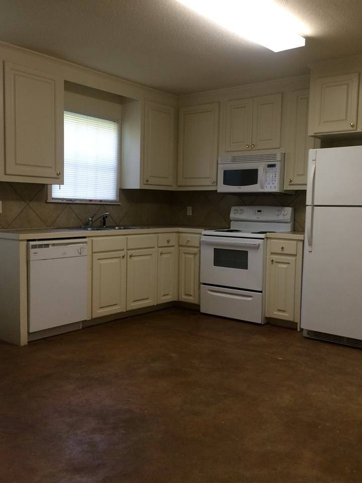 Apartment for rent at 361 Richburg Rd, Purvis, MS 39475