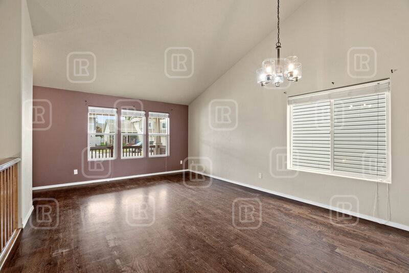 House for rent at 17509 E Nora Lane, Greenacres, WA 99016