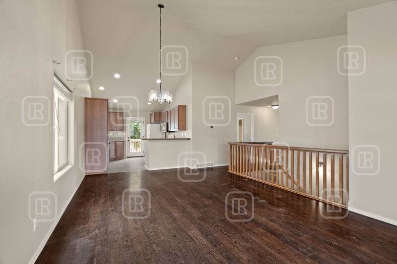 House for rent at 17509 E Nora Lane, Greenacres, WA 99016