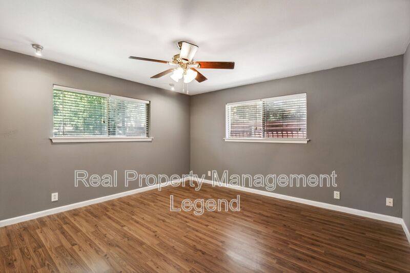 House for rent at 13425 Janwood Lane, Dallas, TX 75234