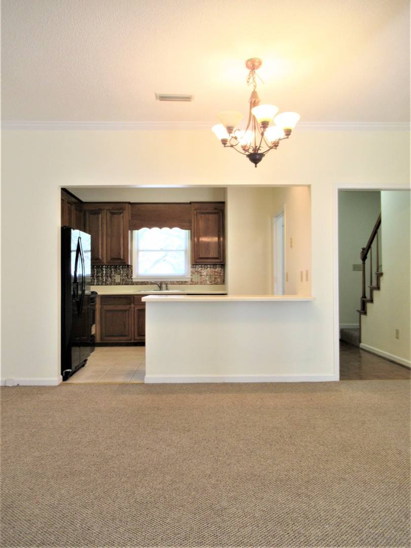 Townhouse for rent at 2225 Ascot Lane, Birmingham, AL 35216