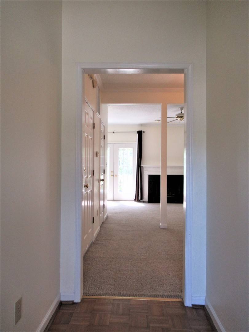 Townhouse for rent at 2225 Ascot Lane, Birmingham, AL 35216