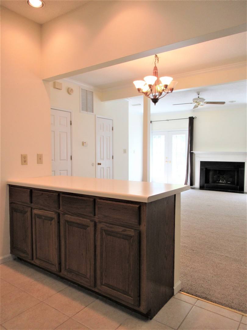Townhouse for rent at 2225 Ascot Lane, Birmingham, AL 35216