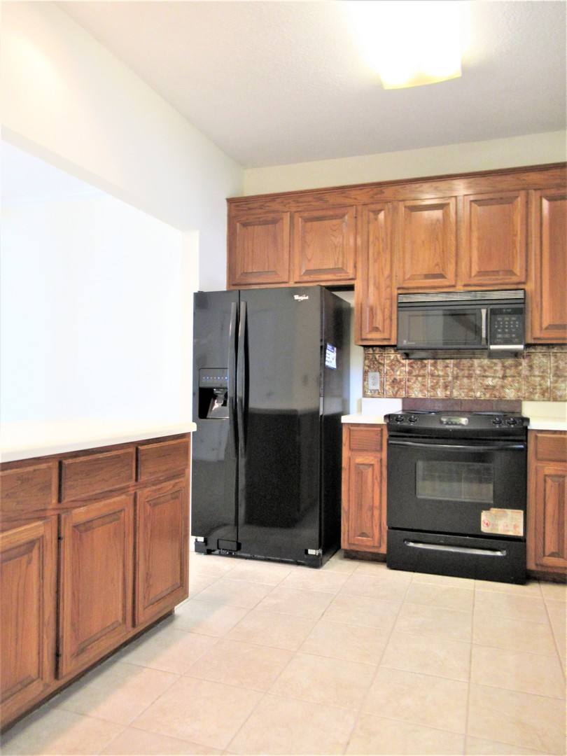 Townhouse for rent at 2225 Ascot Lane, Birmingham, AL 35216
