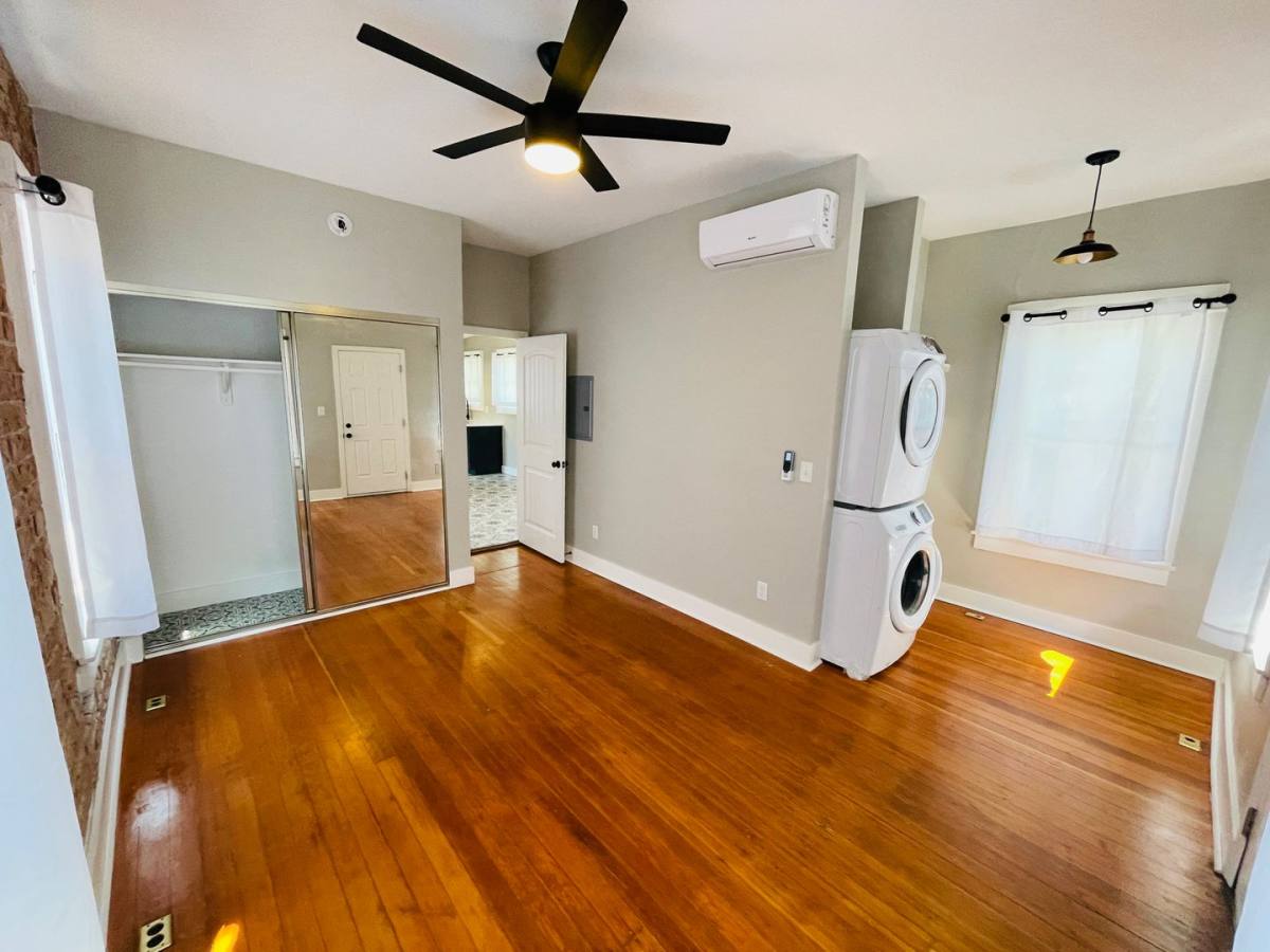 Apartment for rent at 709 N Arizona Ave, Tucson, AZ 85705