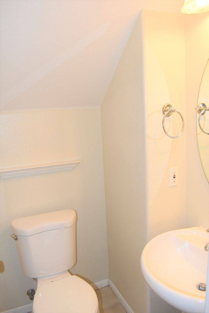 Townhouse for rent at 2662 Prato Lane, San Diego, CA 92108