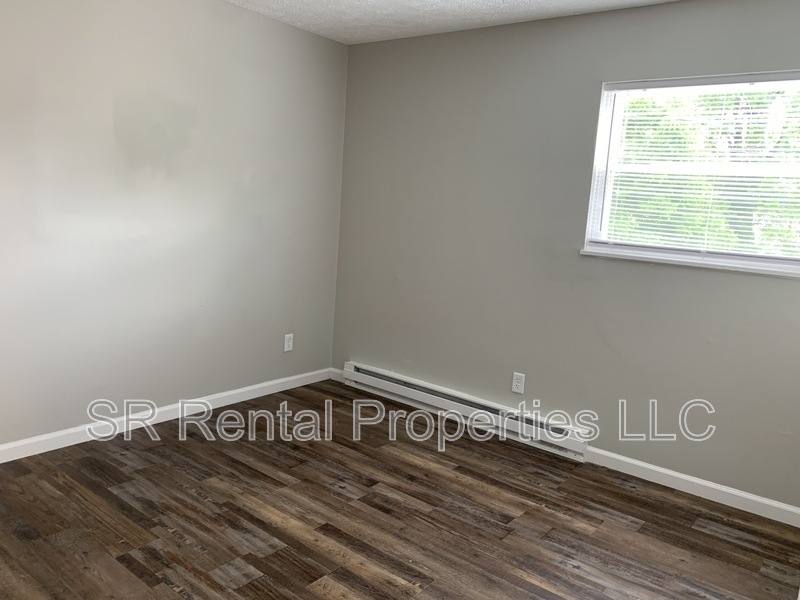 Apartment for rent at 223 Maxwell St #B, Franklin, OH 45005