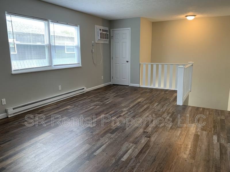 Apartment for rent at 223 Maxwell St #B, Franklin, OH 45005