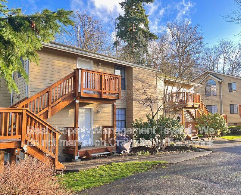 Apartment for rent at 1338 Puget St #1, Bellingham, WA 98229