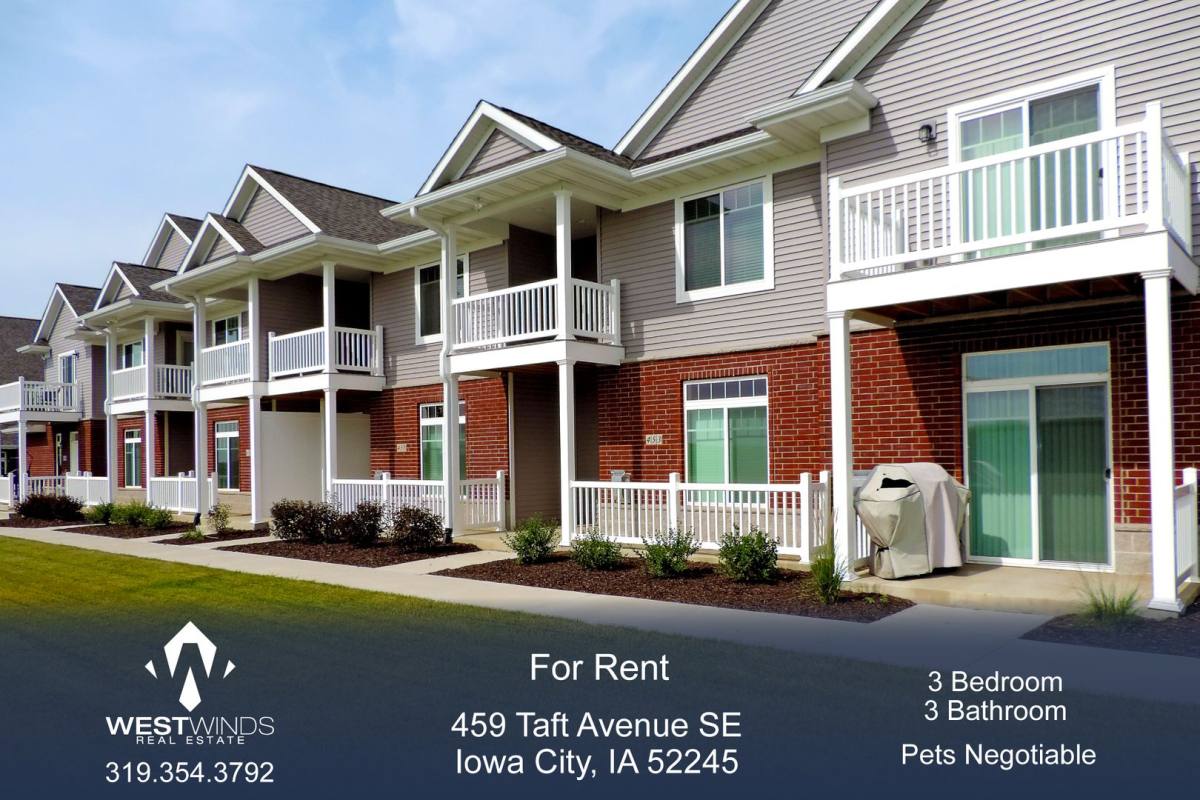 Townhouse for rent at 459 Taft Ave SE, Iowa City, IA 52245