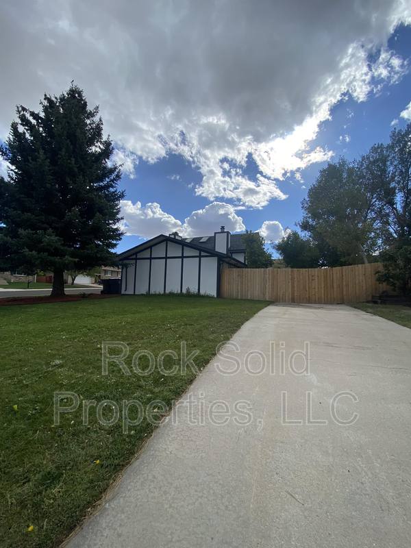 House for rent at 5450 Atlantic Dr, Cheyenne, WY 82001