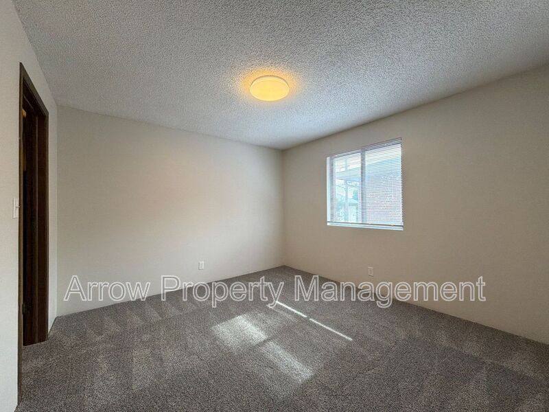 Apartment for rent at 1421 D St #4, Lincoln, NE 68502