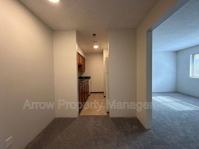 Apartment for rent at 1421 D St #4, Lincoln, NE 68502