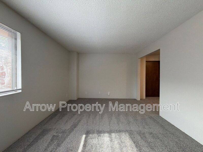 Apartment for rent at 1421 D St #4, Lincoln, NE 68502