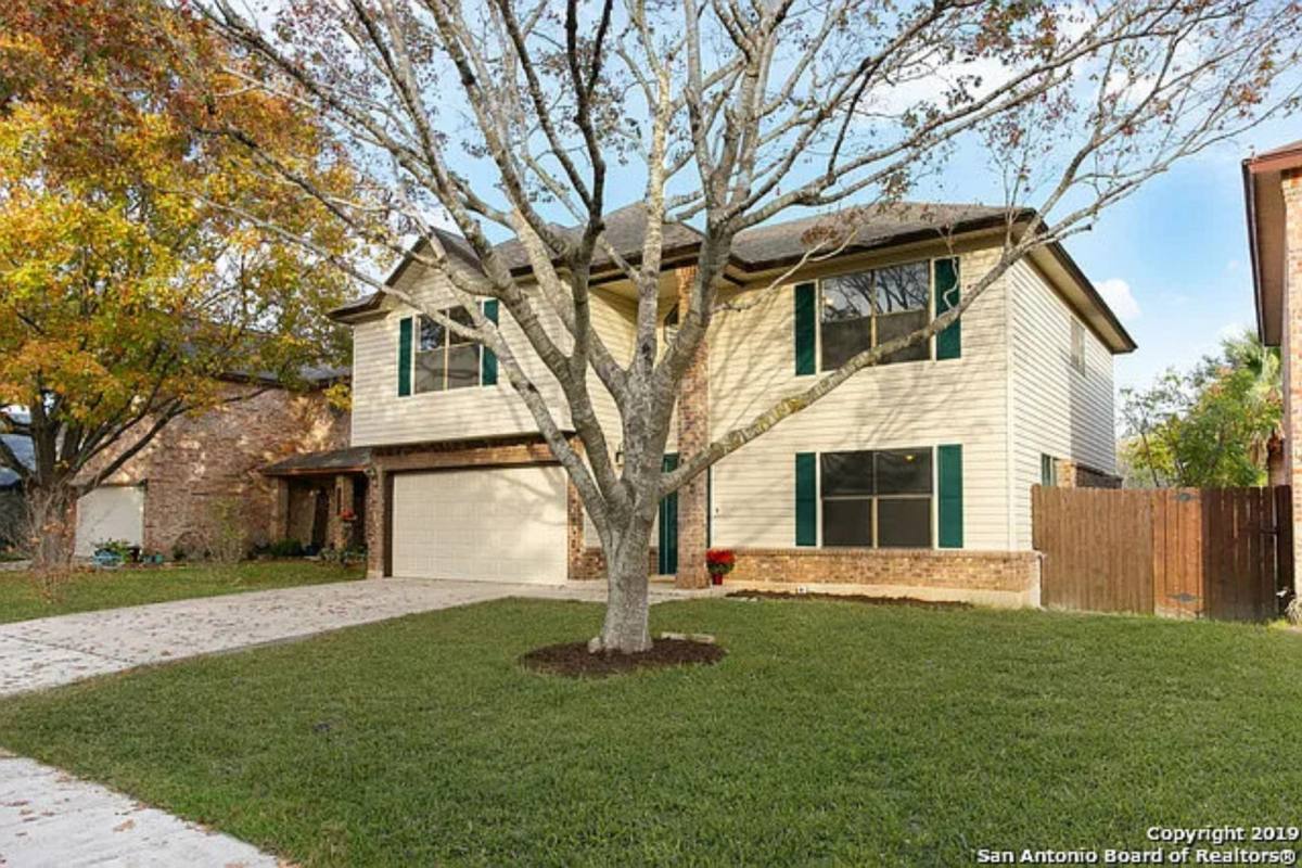 House for rent at 13130 Regency Bend, San Antonio, TX 78249