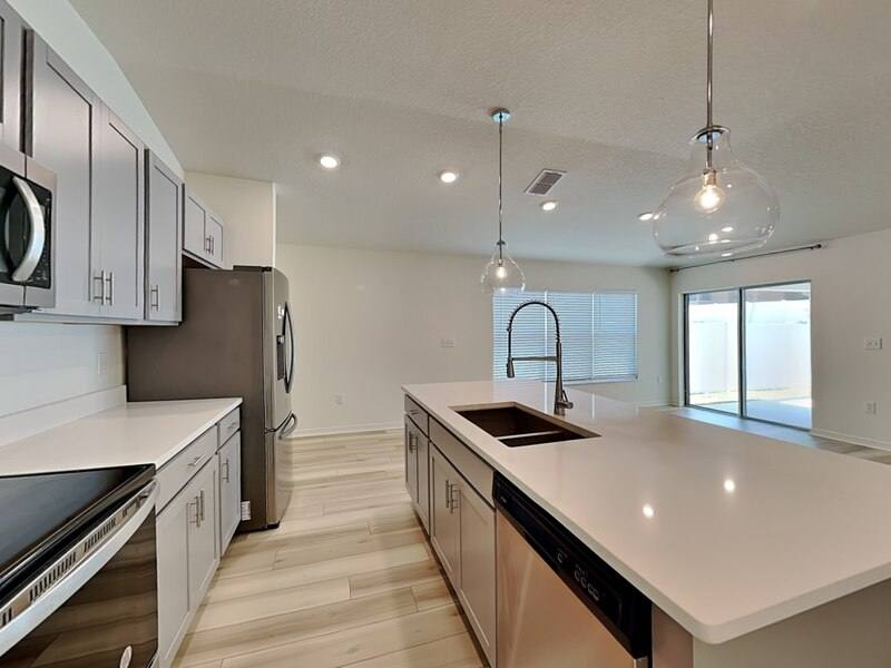 House for rent at 1052 Papaya Circle, Davenport, FL 33897