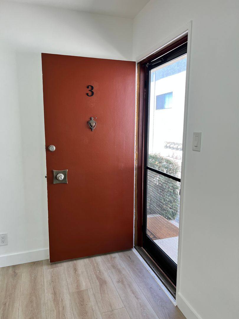 Apartment for rent at 1721 S Westgate Ave, Los Angeles, CA 90025