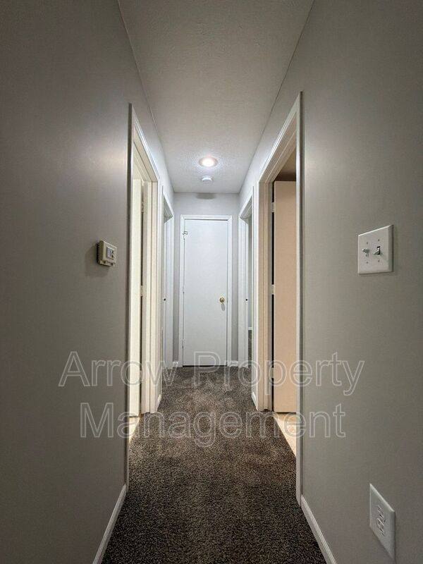 Apartment for rent at 535 Oak St #3, Valparaiso, NE 68065