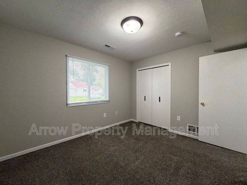 Apartment for rent at 535 Oak St #3, Valparaiso, NE 68065