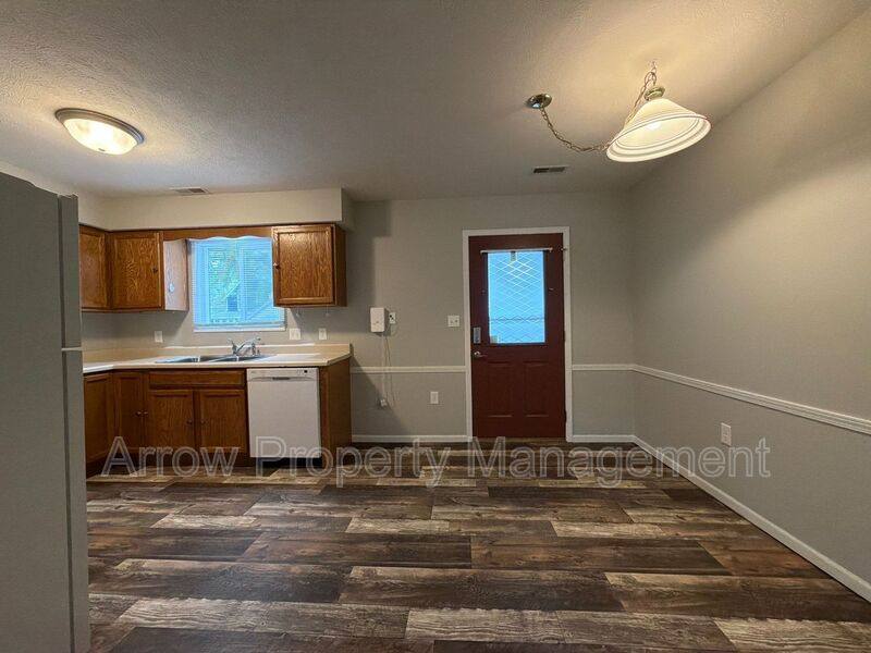 Apartment for rent at 535 Oak St #3, Valparaiso, NE 68065