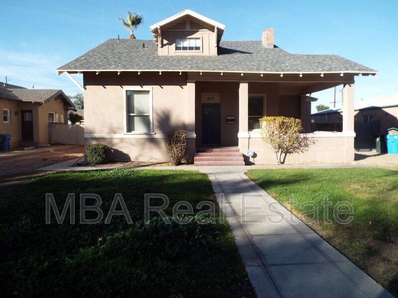 House for rent at 828 N 6th Ave, Phoenix, AZ 85003