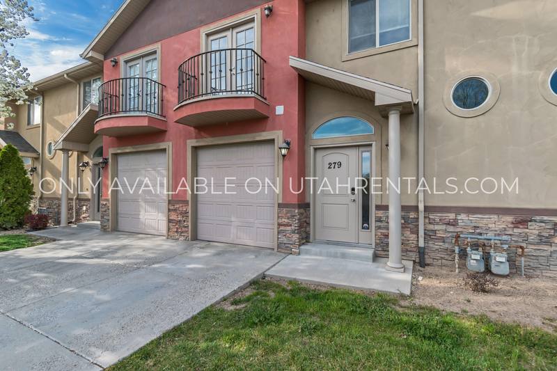Townhouse for rent at 279 E Ailee Lane, Salt Lake City, UT 84107