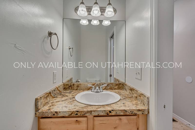 Townhouse for rent at 279 E Ailee Lane, Salt Lake City, UT 84107