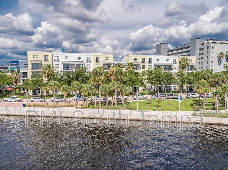 Condo for rent at 1501 Doyle Carlton Dr #411, Tampa, FL 33602