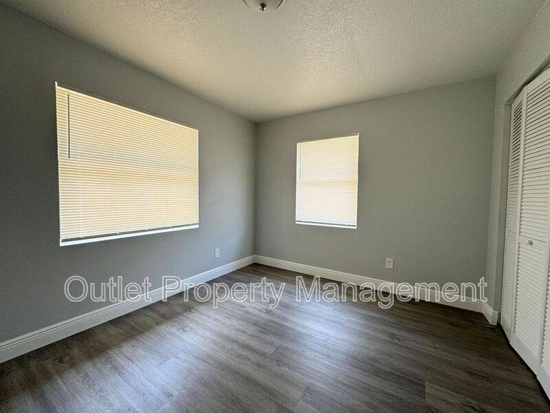 House for rent at 440 S Hill Ave, Deland, FL 32724