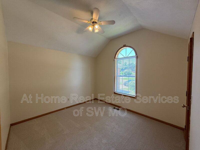 House for rent at 4338 S York, Springfield, MO 65810