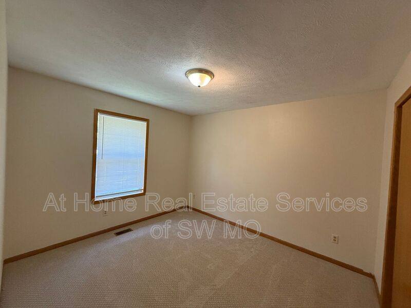 House for rent at 4338 S York, Springfield, MO 65810