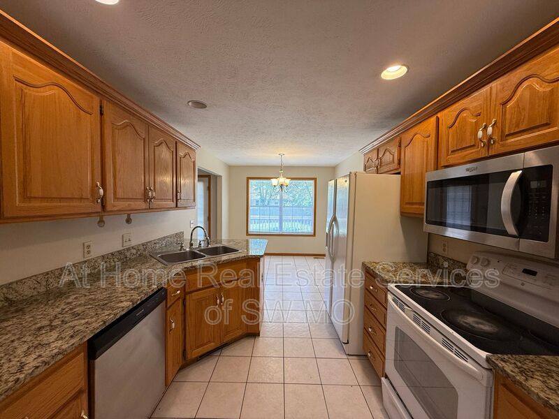 House for rent at 4338 S York, Springfield, MO 65810