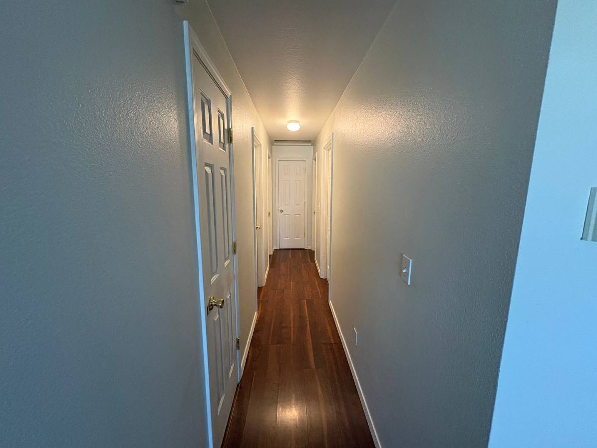 Townhouse for rent at 2708 NW 8th, Redmond, OR 97756
