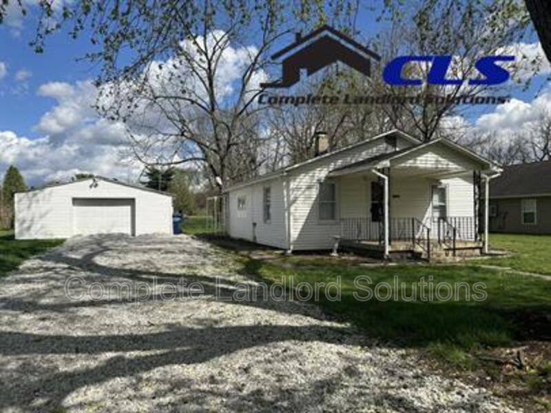 House for rent at 1725 N 30th St, Terre Haute, IN 47804