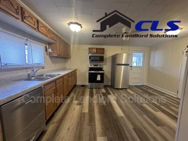 House for rent at 1725 N 30th St, Terre Haute, IN 47804