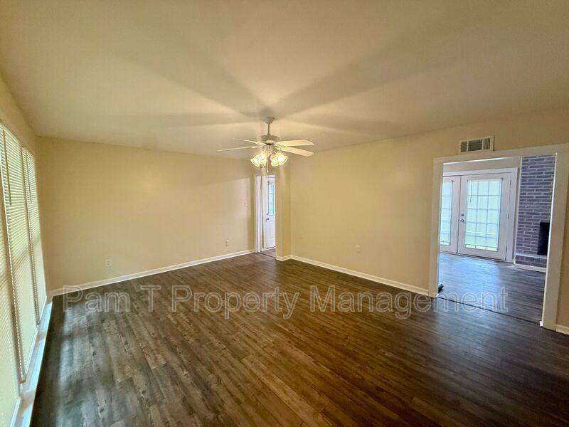 House for rent at 17 Vineyard Dr, Savannah, GA 31419