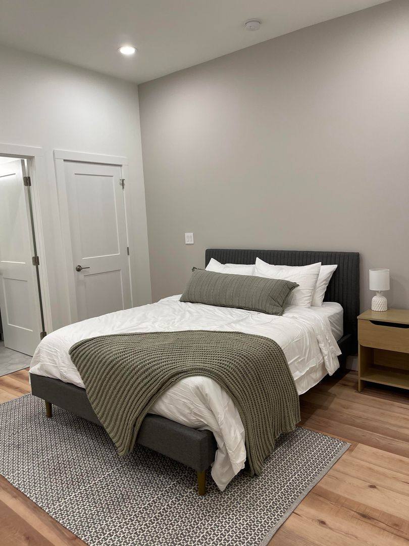 Apartment for rent at 102 W 6th St, Bloomington, IN 47404