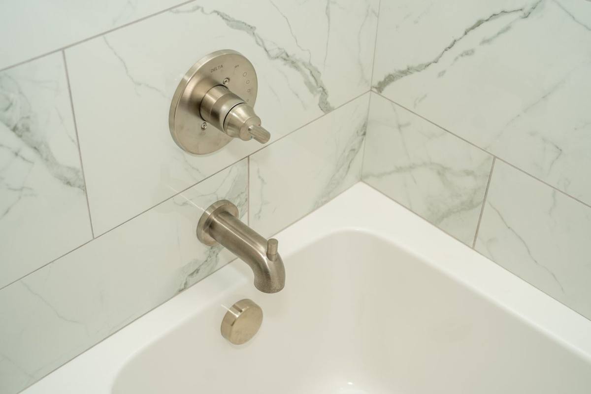 Apartment for rent at 102 W 6th St, Bloomington, IN 47404