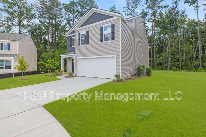 House for rent at 129 Azure Dr, Savannah, GA 31419