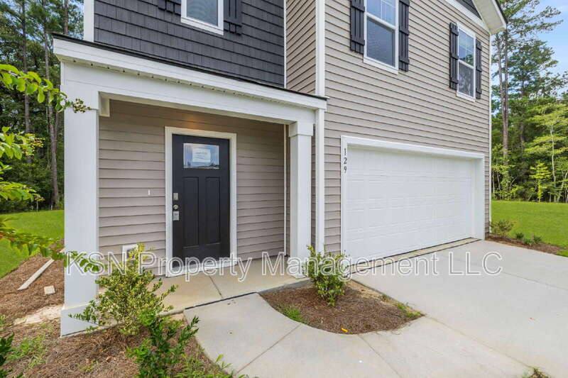 House for rent at 129 Azure Dr, Savannah, GA 31419