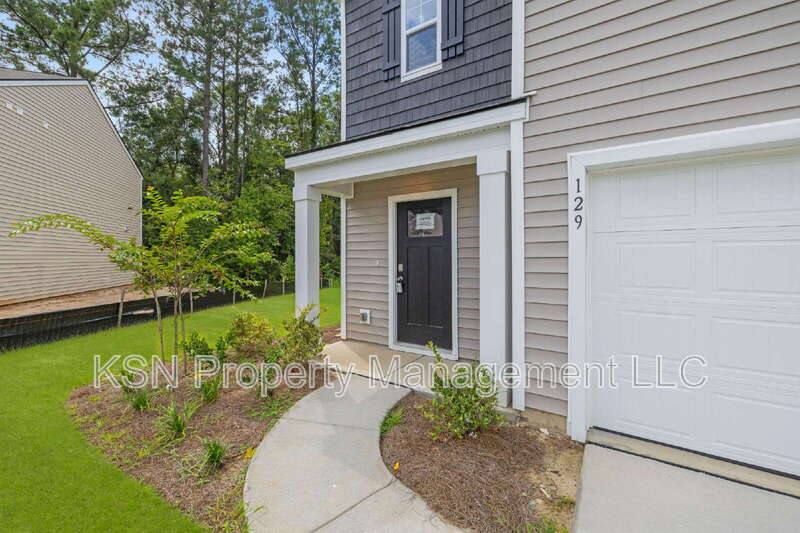 House for rent at 129 Azure Dr, Savannah, GA 31419