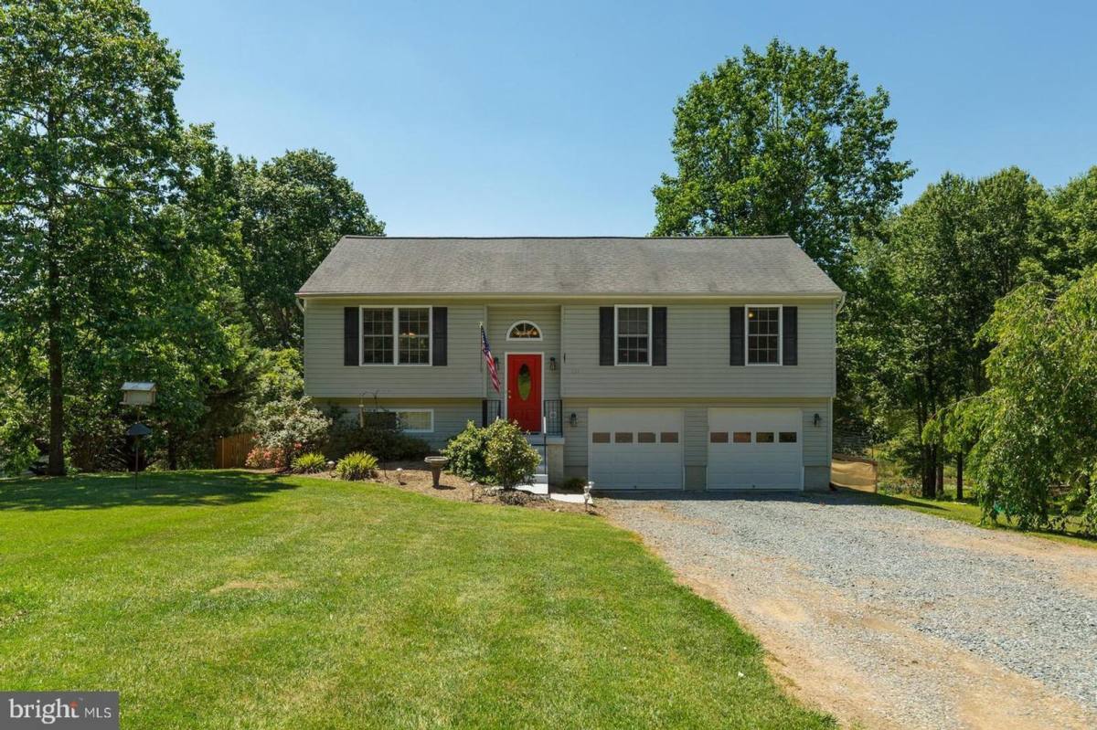 House for rent at 121 Hilda Dr, Stafford, VA 22556