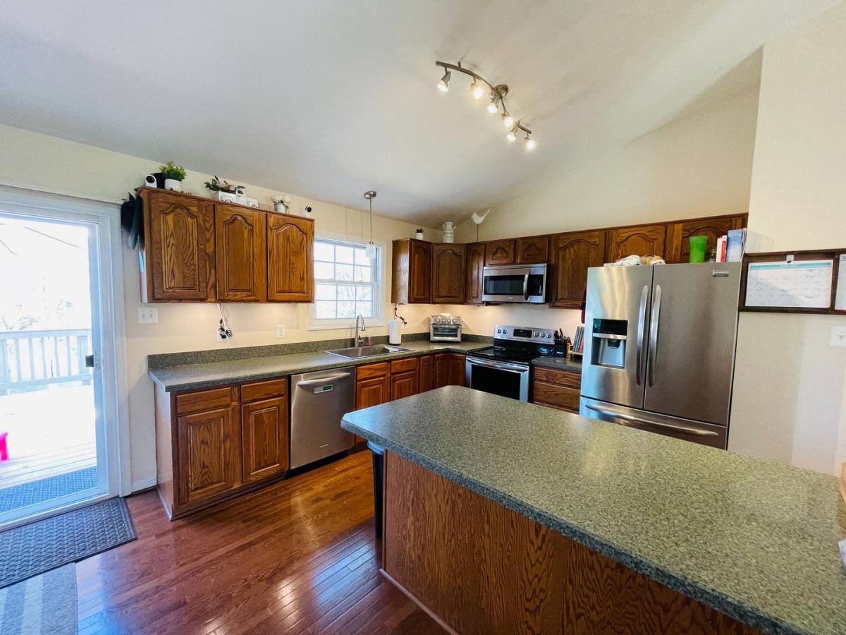 House for rent at 121 Hilda Dr, Stafford, VA 22556