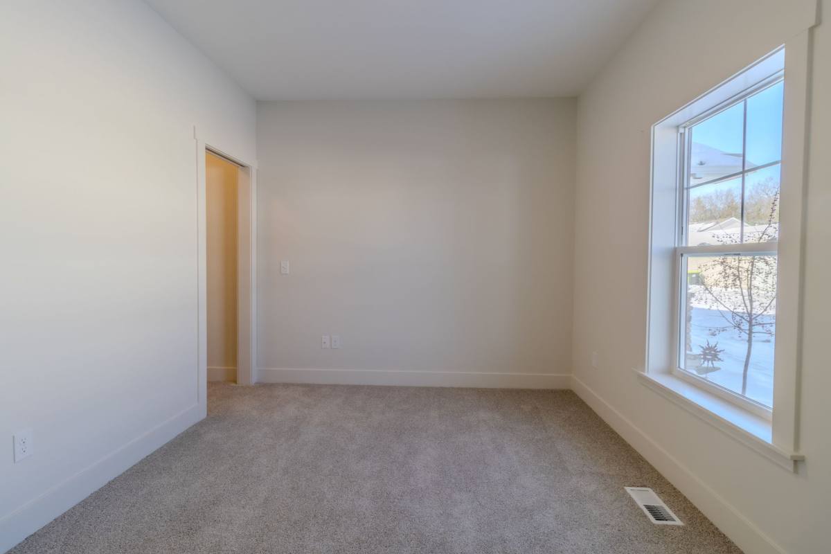 Townhouse for rent at 1560 Simsbury St, Traverse City, MI 49684