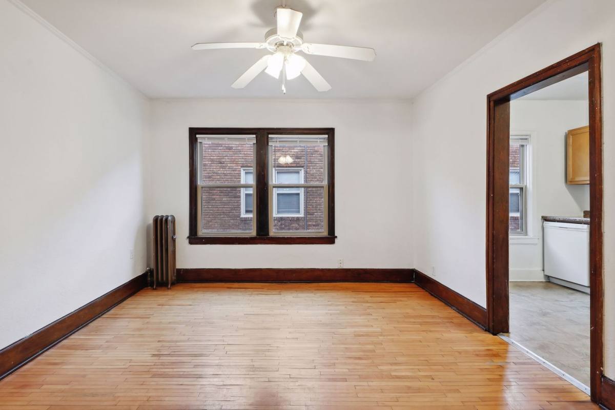 Apartment for rent at 707 Grand Ave, Saint Paul, MN 55105
