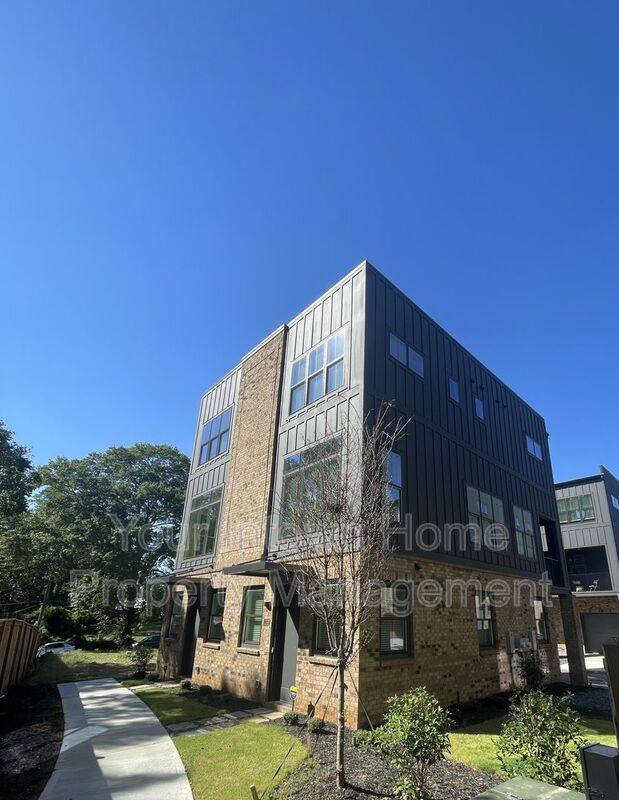 Townhouse for rent at 1135 Knight Walk NW, Atlanta, GA 30318