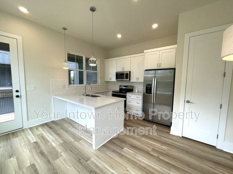 Townhouse for rent at 1135 Knight Walk NW, Atlanta, GA 30318