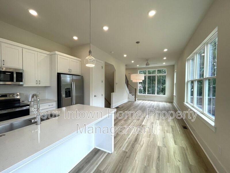 Townhouse for rent at 1135 Knight Walk NW, Atlanta, GA 30318