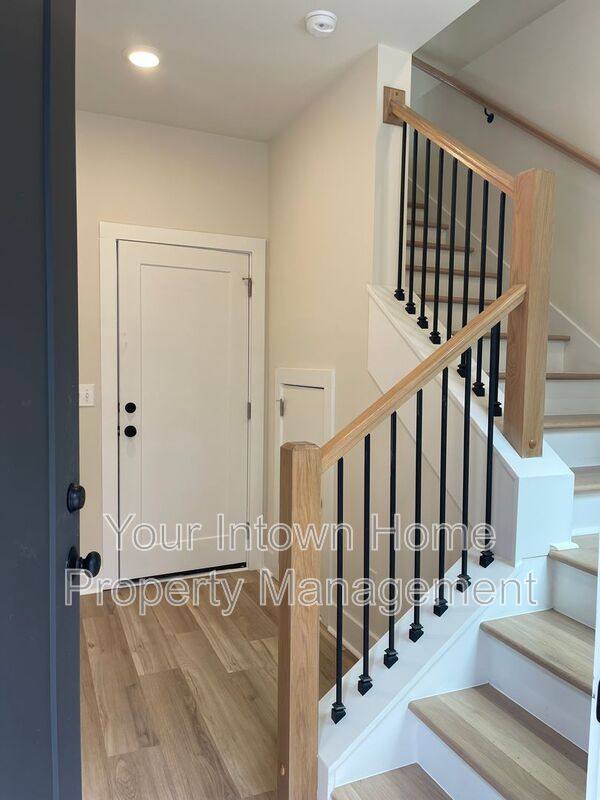 Townhouse for rent at 1135 Knight Walk NW, Atlanta, GA 30318